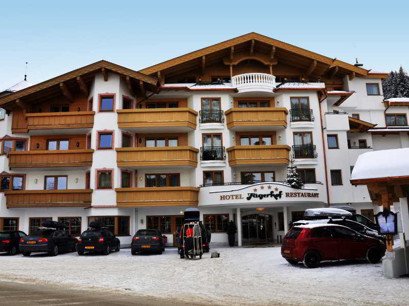 Hotel Jaegerhof ゲルロス エクステリア 写真