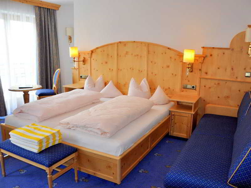 Hotel Jaegerhof ゲルロス エクステリア 写真