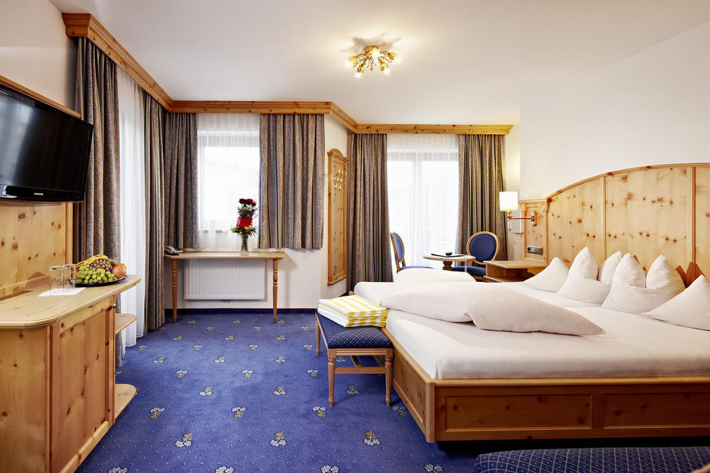 Hotel Jaegerhof ゲルロス 部屋 写真