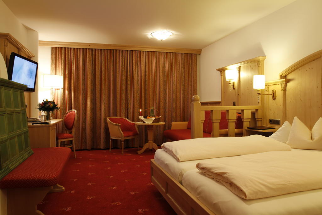 Hotel Jaegerhof ゲルロス 部屋 写真